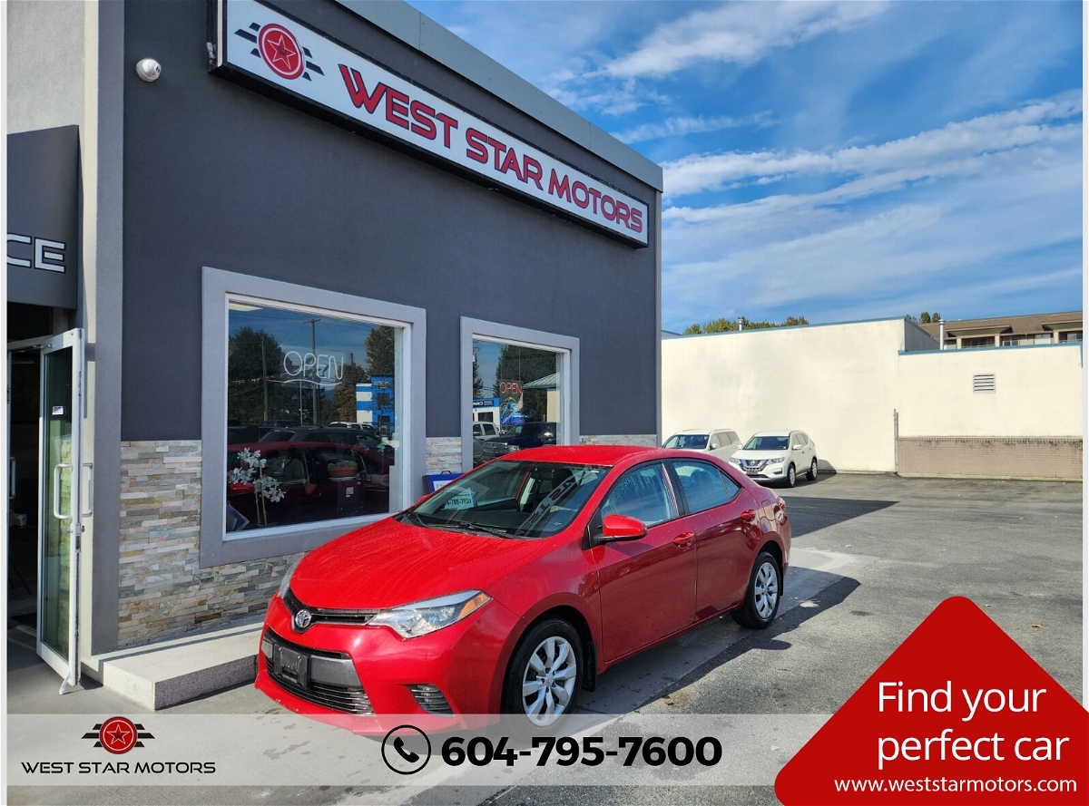 2016 Toyota Corolla LE Plus One Owner! Heated Seats!