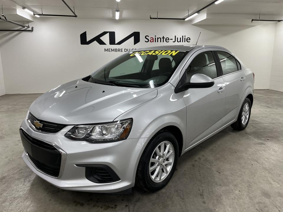 2017 Chevrolet Sonic LT | CAMERA | SIEGES CHAUFFANTS | MAGS | BLUETOOTH