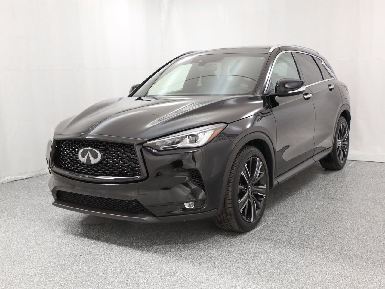2022 Infiniti QX50 LUXE LUXE I-LINE '20INCH WHEELS / BLACK PACK / LUX