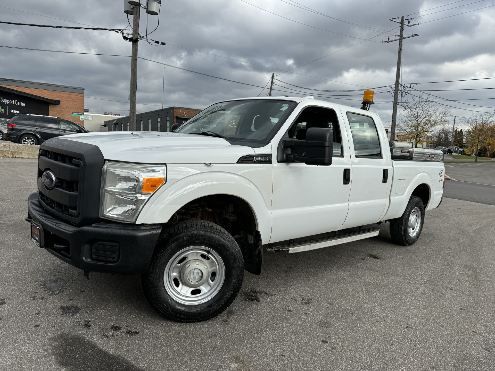 2013 Ford F-250 4WD CREW CAB-SHORT BOX-CERTIFIED-WE FINANCE