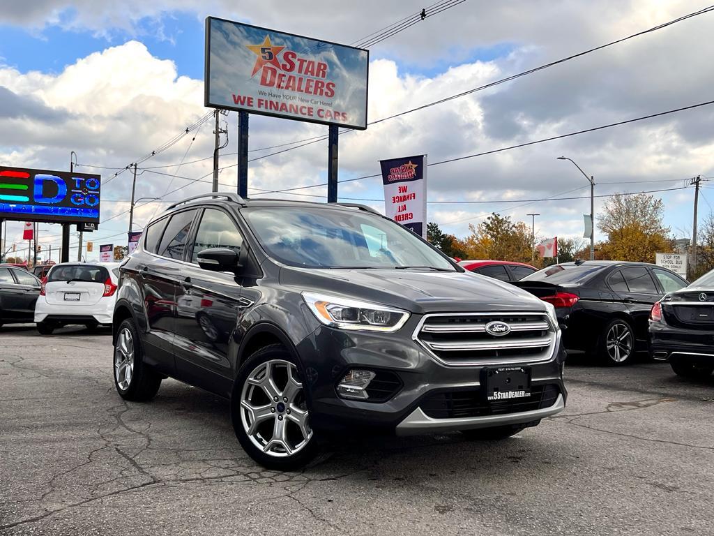 2017 Ford Escape NAV LEATHER SUNROOF LOADED! WE FINANCE ALL CREDIT