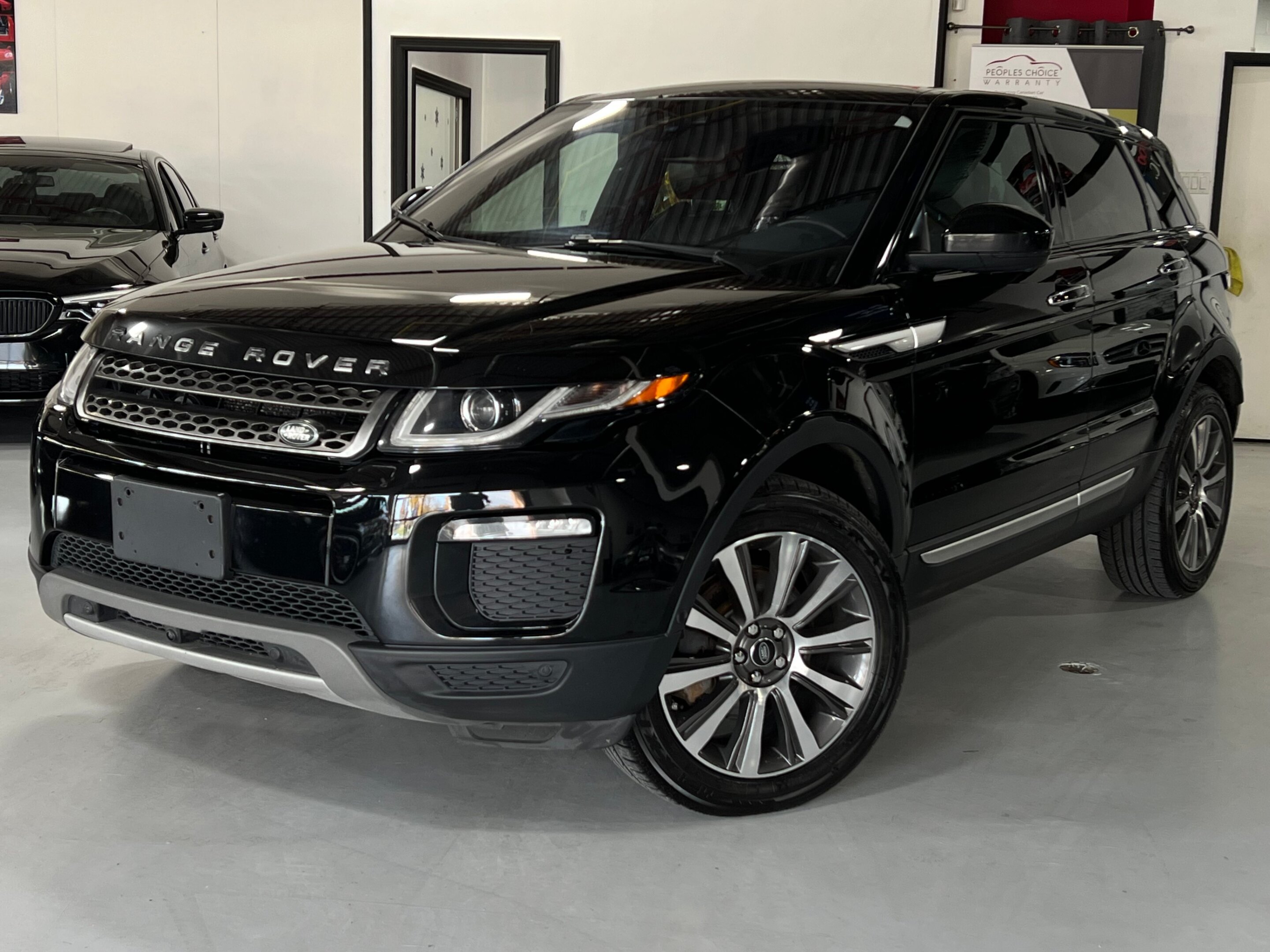 2018 Land Rover Range Rover Evoque HSE NAVIGATION REAR CAM PANO ROOF BLIND SPOT LOCAL