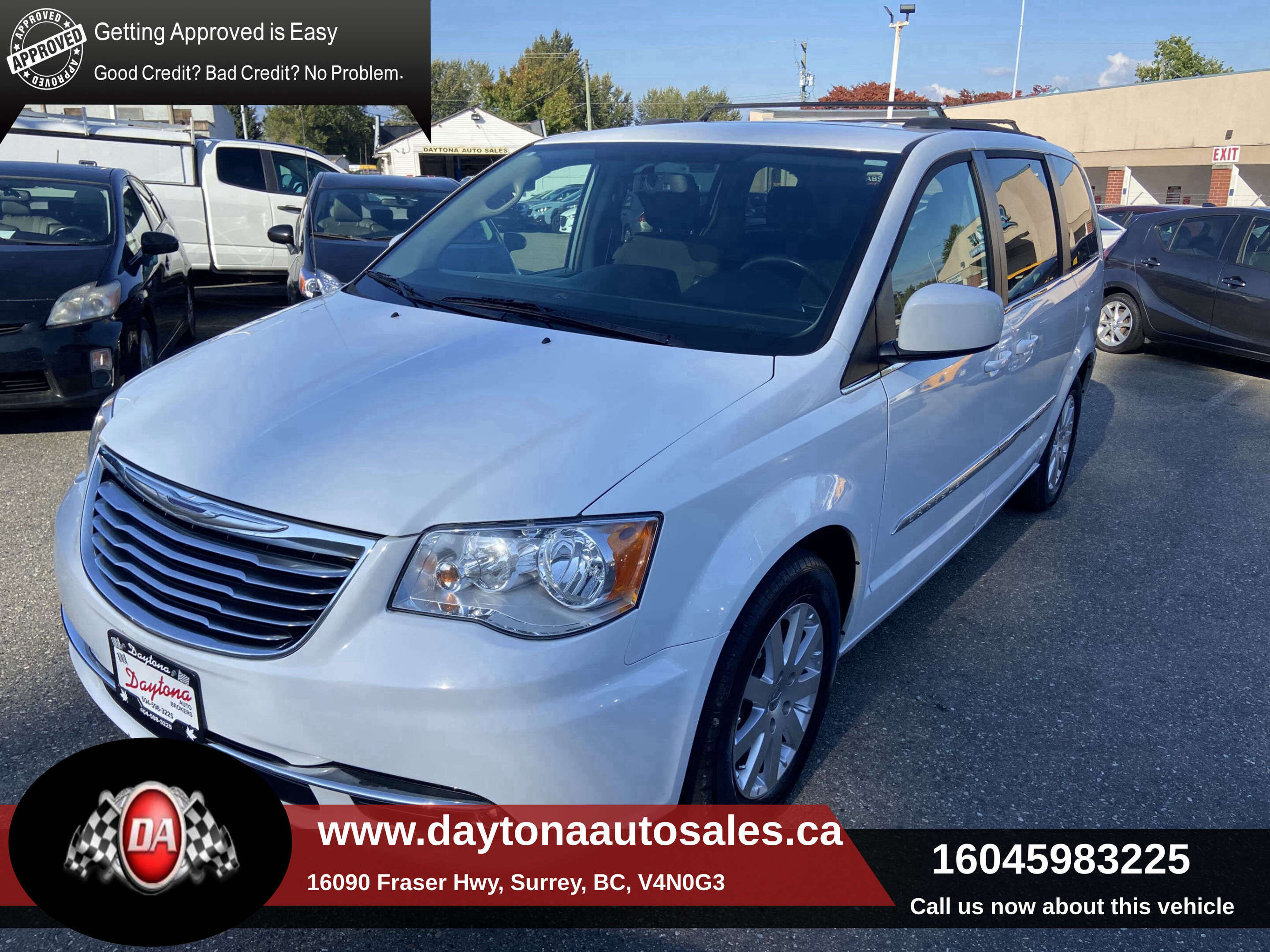 2016 Chrysler Town & Country 4dr Wgn Touring, no accidents, we finance, 