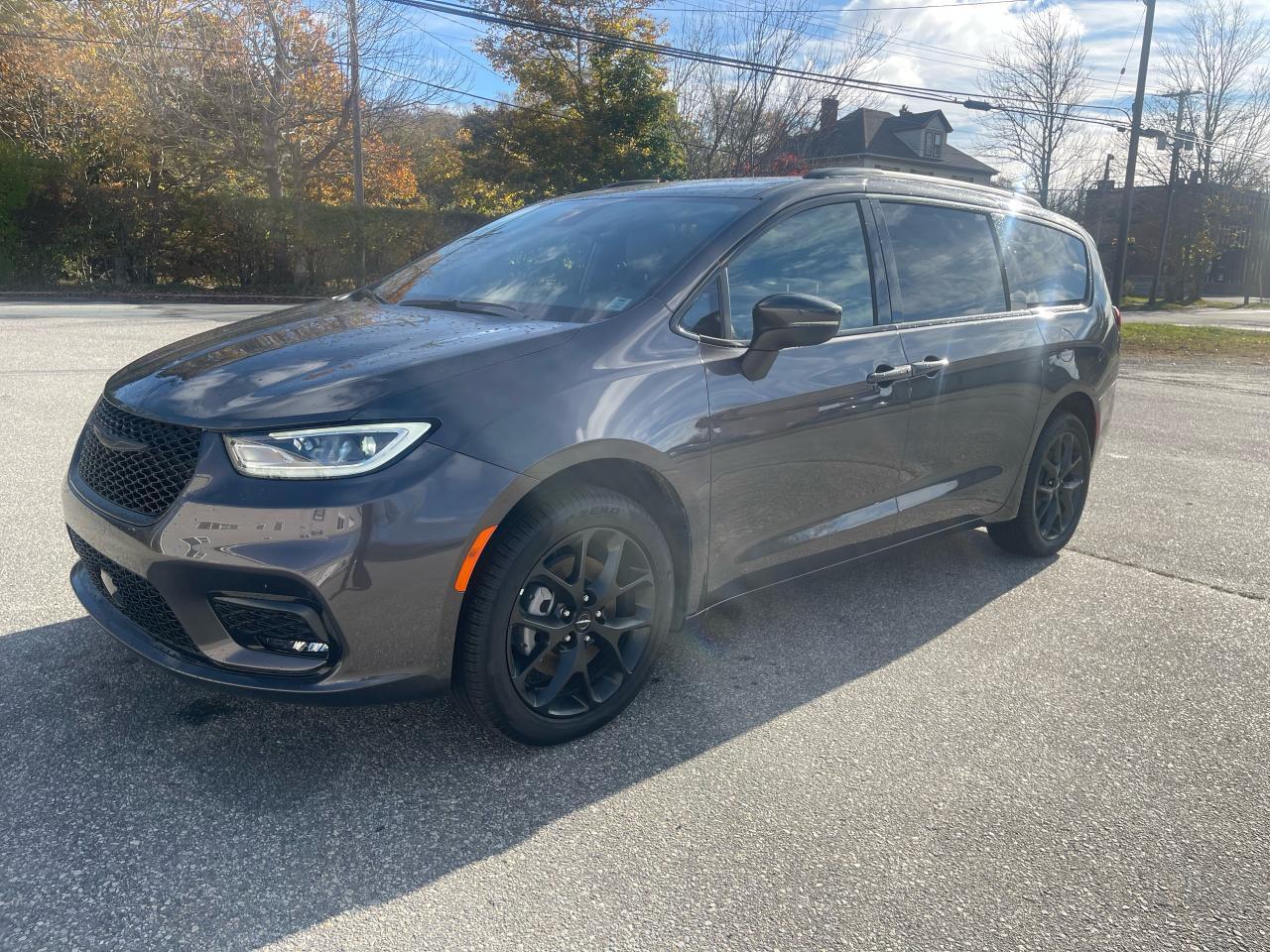 2023 Chrysler Pacifica TOURING L AWD