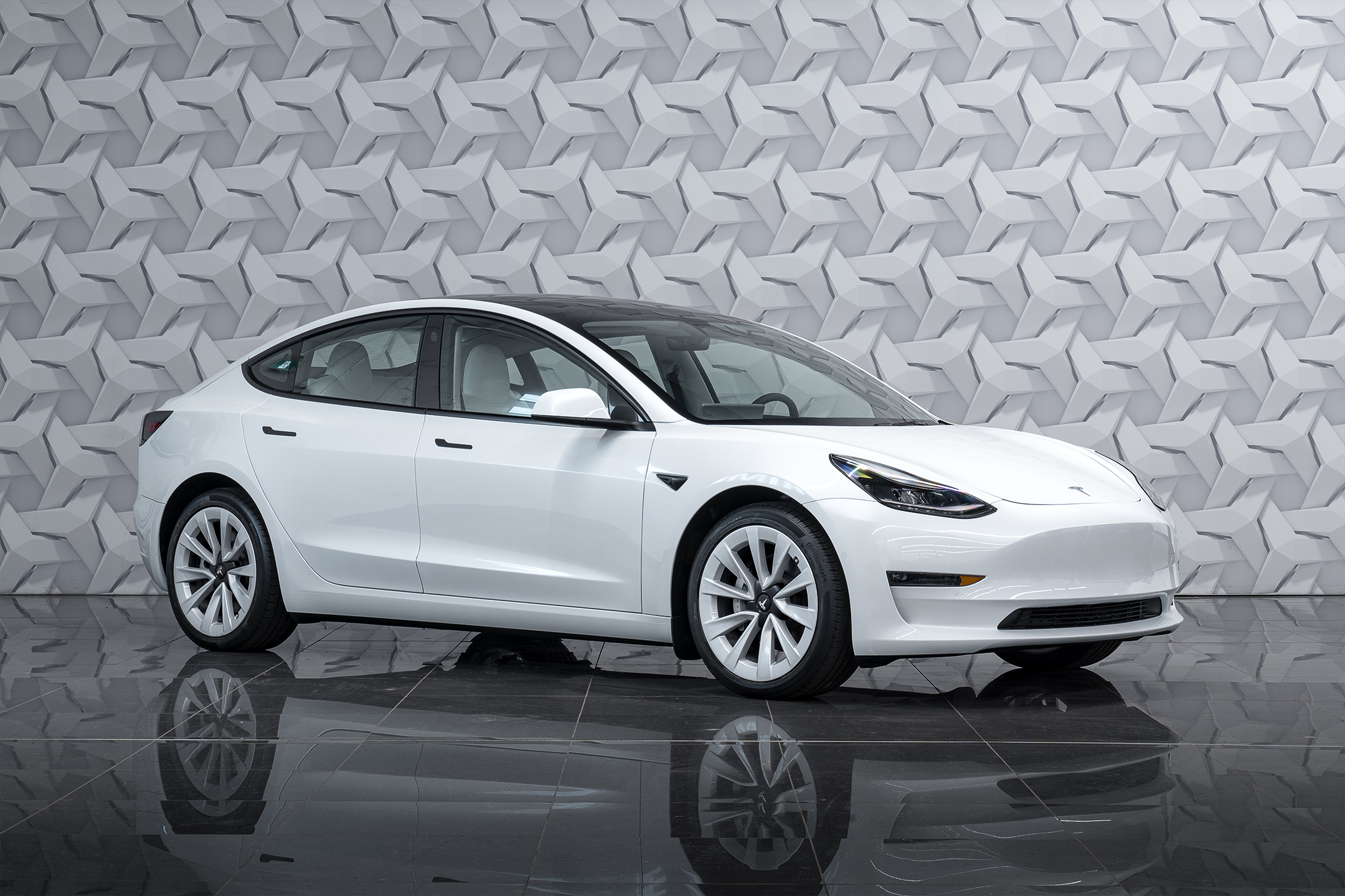 2022 Tesla Model 3 NEW - Long Range AWD - Dual Motor