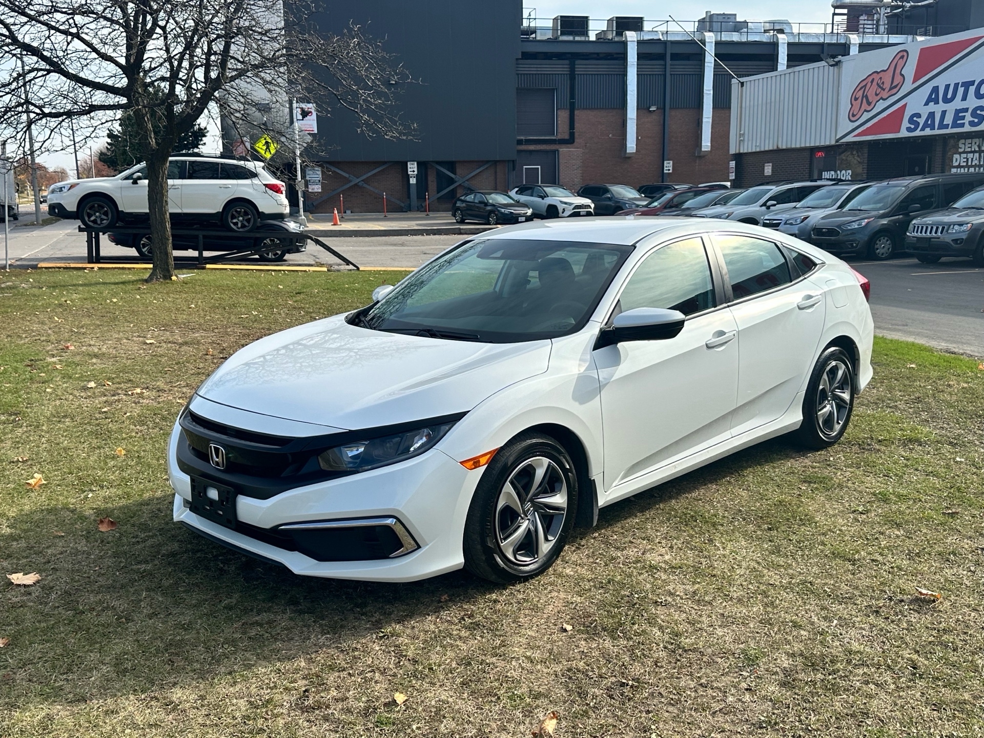 2019 Honda Civic Sedan LX ~ Rear Camera ~ Lane Assist ~ PCW ~ CarPlay ~ N