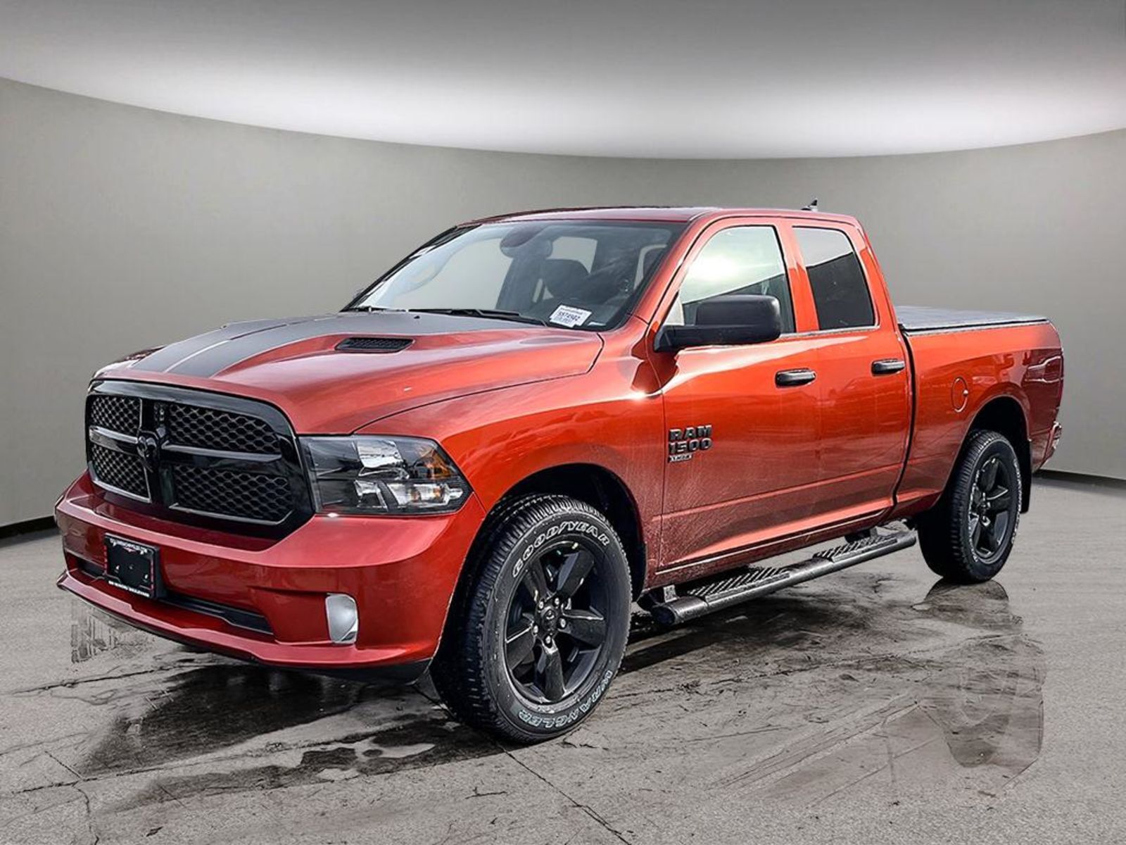 2023 Ram 1500 Classic Express - Mopar Protection Package / NO FEES!!