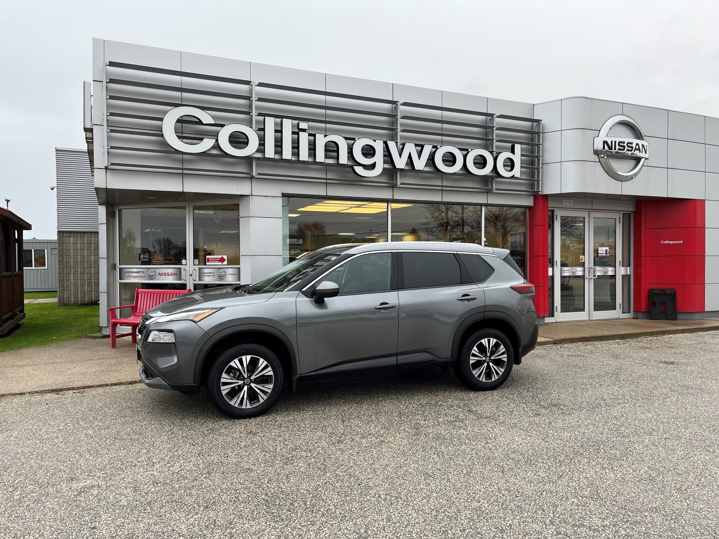 2021 Nissan Rogue CERTIFIED PRE OWNED - SV FWD