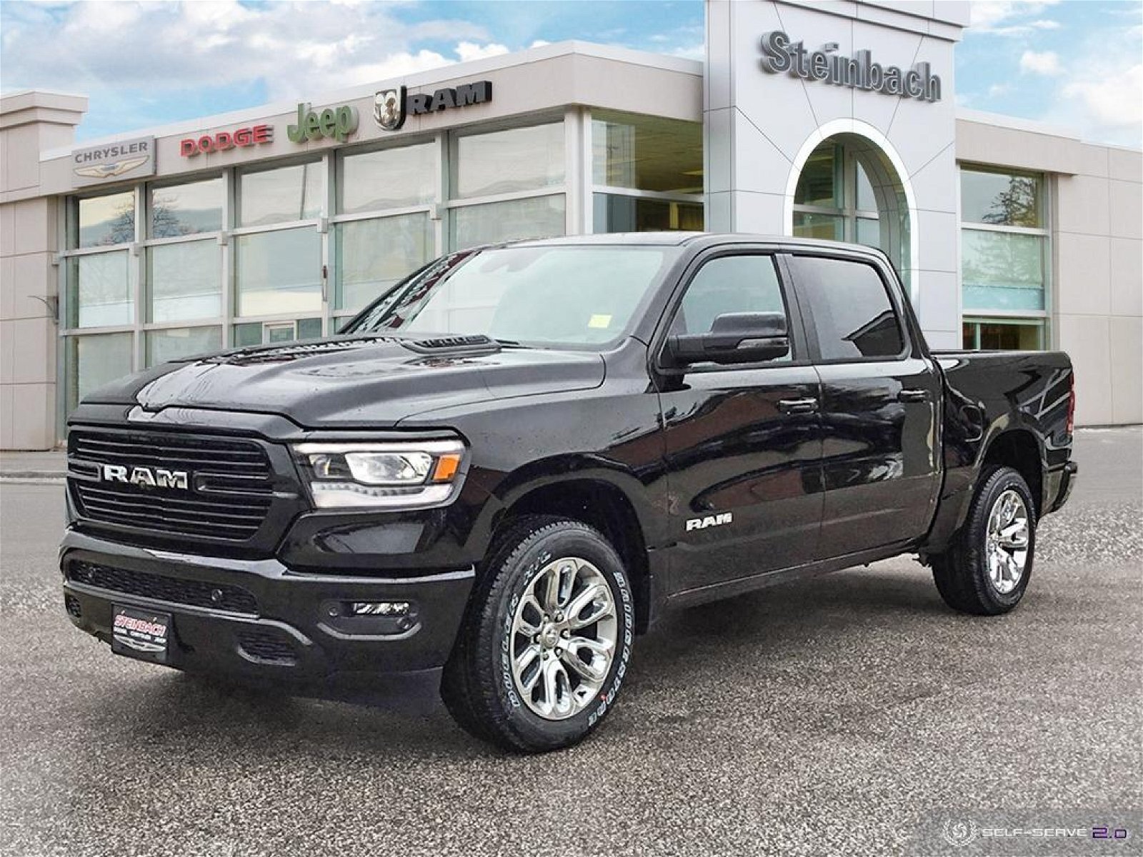 2023 Ram 1500 Laramie Clearance @ 5.49% up to 96 months, oac!