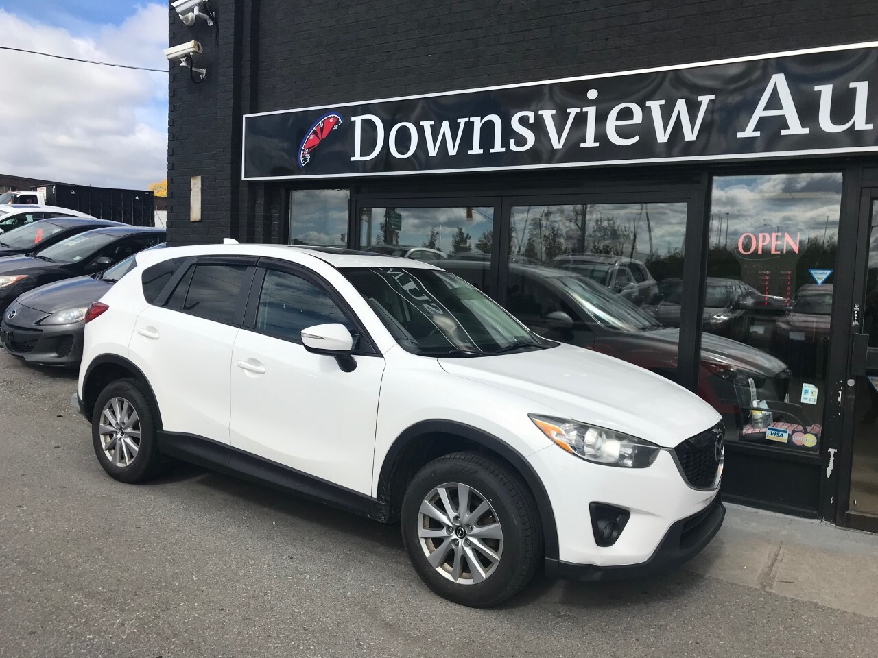 2013 Mazda CX-5 AWD! SKY! AUTO! ROOF! B/UP CAM! SAFETY AVAILABLE!