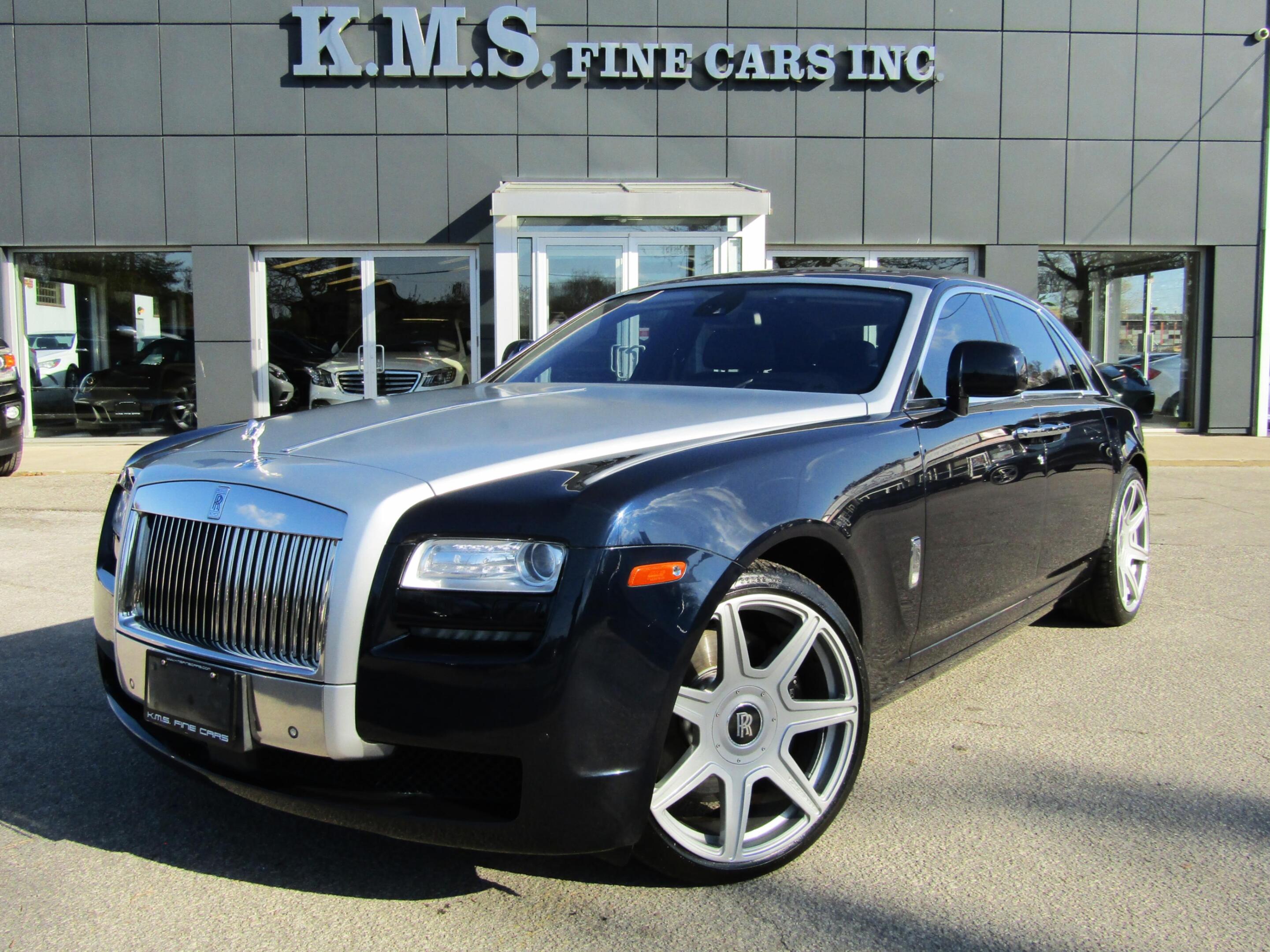 2011 Rolls-Royce Ghost V12 / REAR ENTERTAINMENT/ CANADIAN VEHICLE