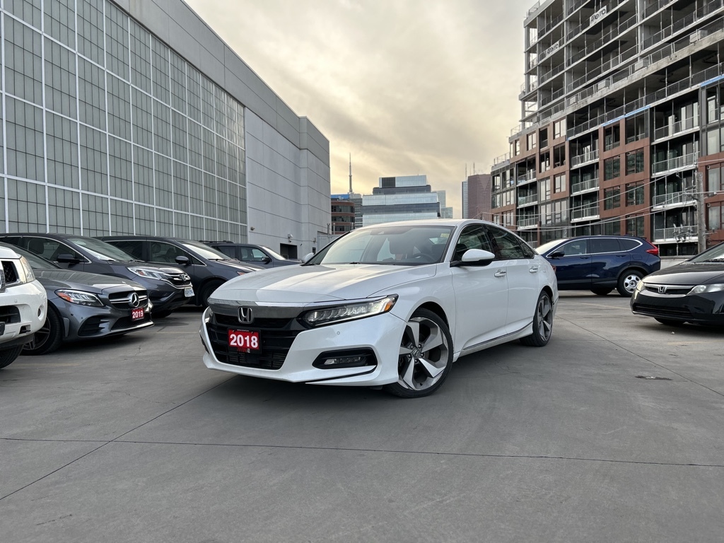 2018 Honda Accord Touring NAVI / SUNROOF / AUTO
