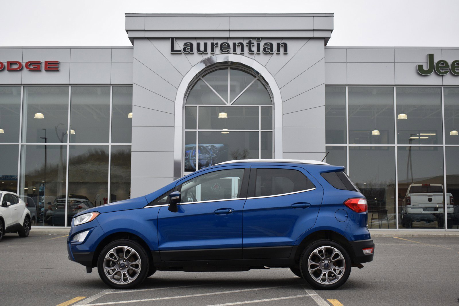 2020 Ford EcoSport Titanium - AWD! GREAT ON GAS! HEATED SEATS!