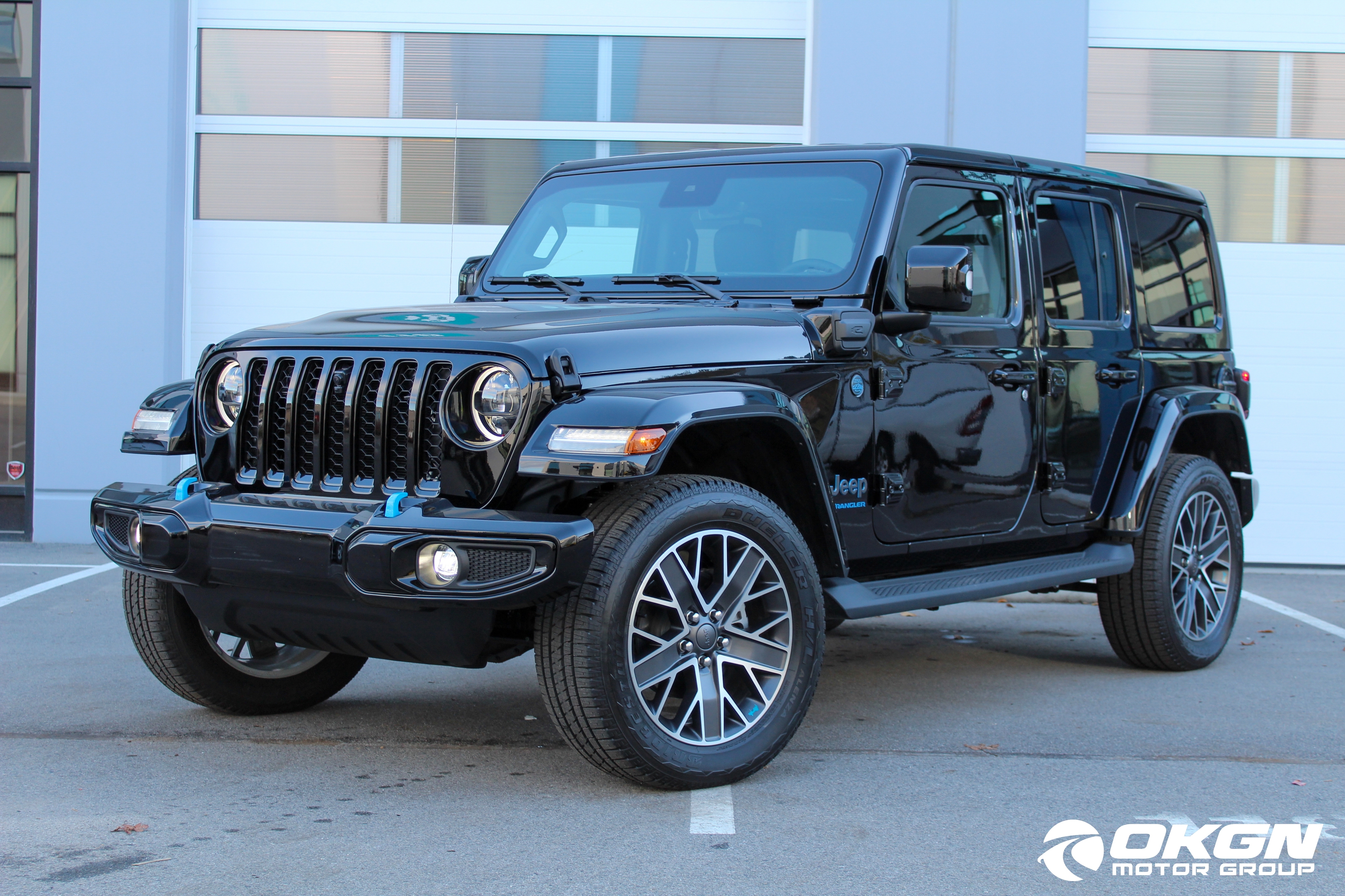 2023 Jeep Wrangler 4xe High Altitude 4 Door 4x4 NO PST! AVAIL TODAY! 