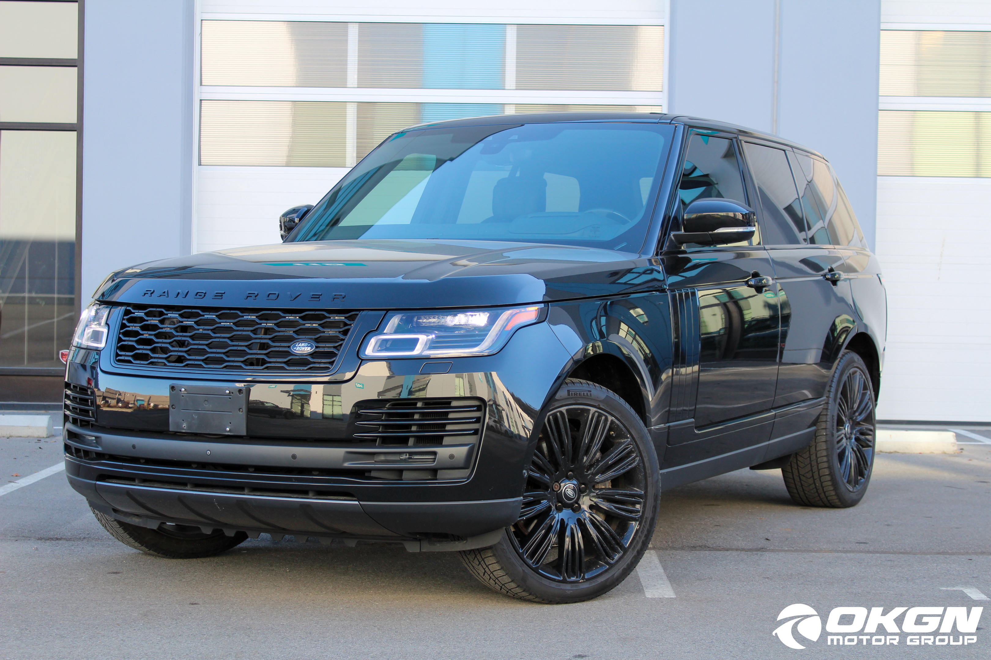 2018 Land Rover Range Rover V8 Supercharged Autobiography! FULLY LOADED! WOW!
