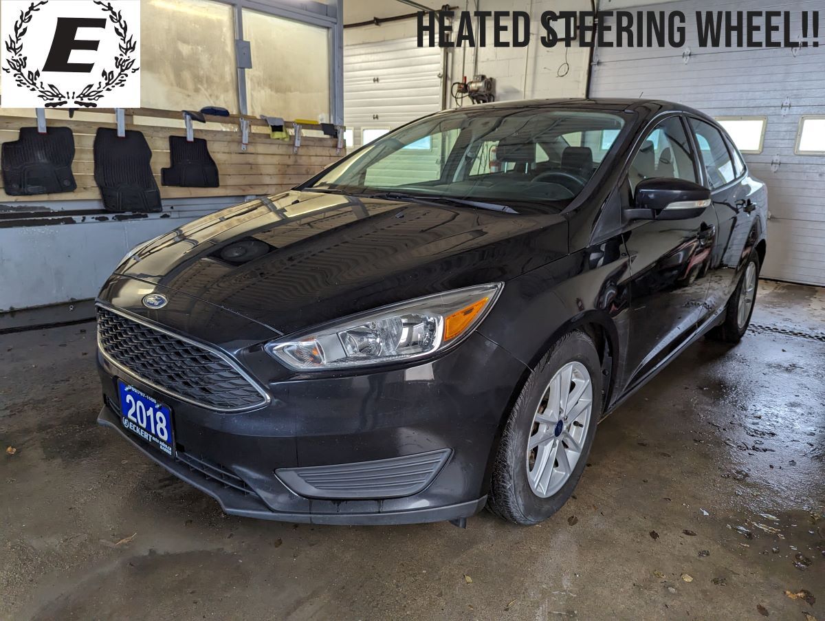 2018 Ford Focus SE Sedan  HEATED STEERING WHEEL!!
