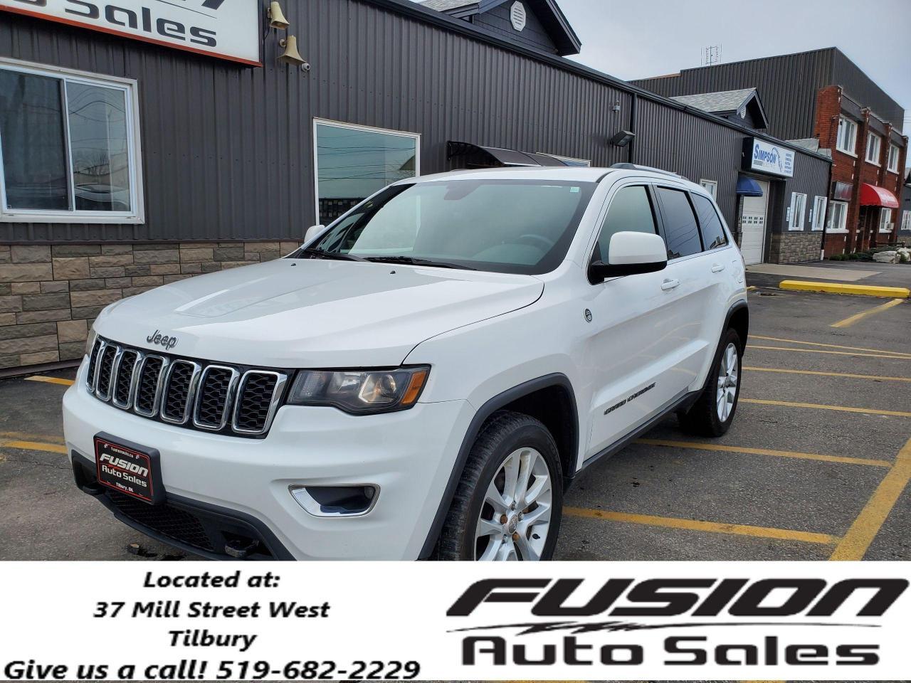 2018 Jeep Grand Cherokee LAREDO 4x4-NO HST TO A MAX OF $2000 LTD TIME ONLY