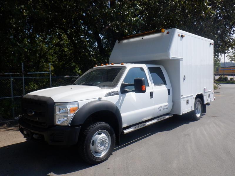 2012 Ford F-550 Cube Van Crew Cab Dually  4WD