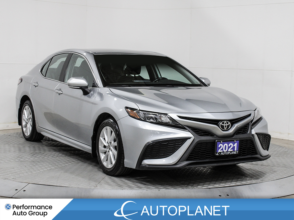 2021 Toyota Camry SE, Back Up Cam, Heated Seats, Clean Carfax!