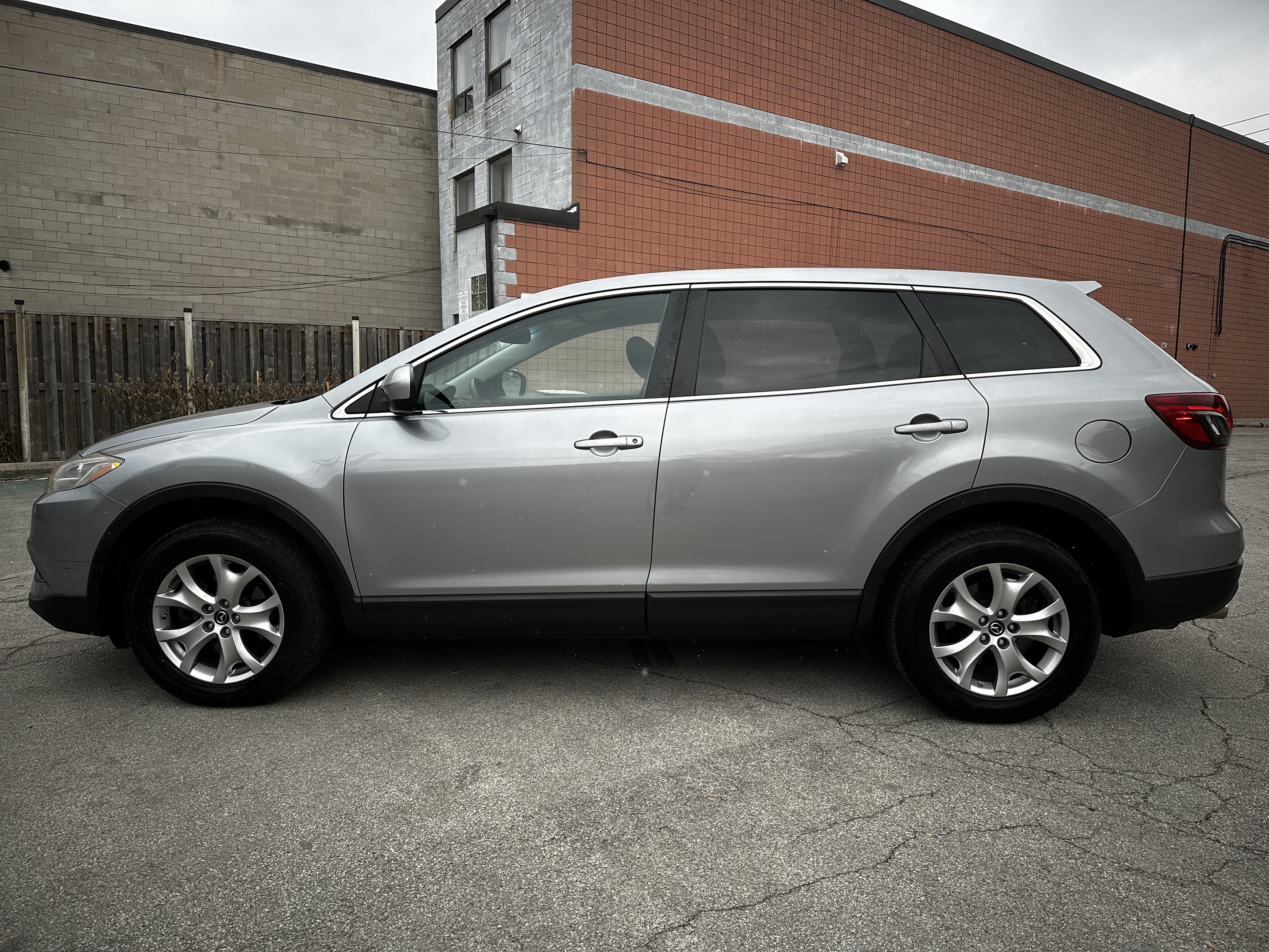 2014 Mazda CX-9 GS / AWD / !!!! ONLY 126587 KMS !!!! LOADED !!! 