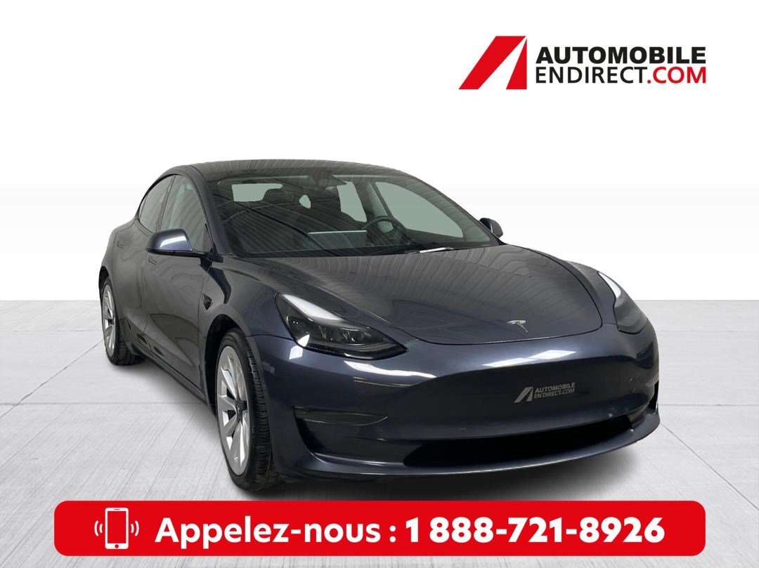 2022 Tesla Model 3 Long Range Dual motor AWD Cuir Toit vitré Mags 19'
