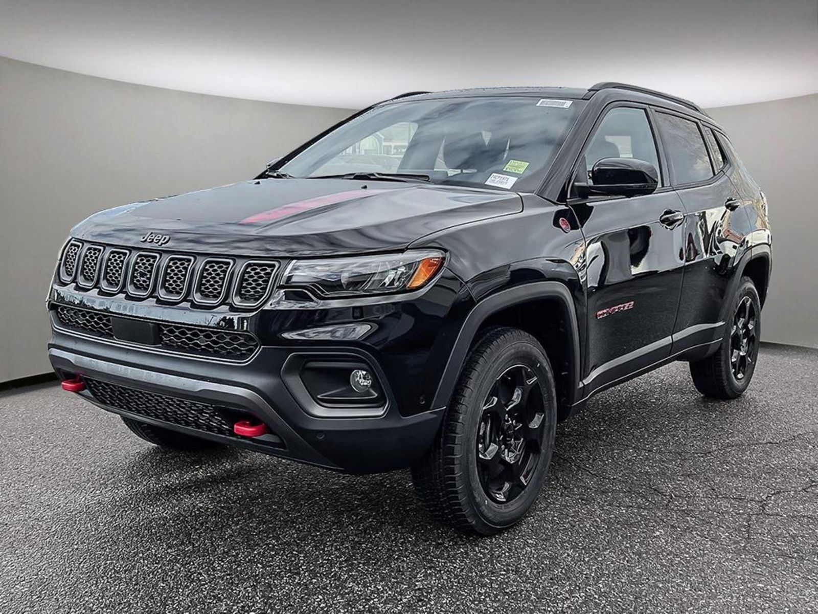 2024 Jeep Compass Trailhawk - 4X4/UCONNECT 5 NAV/PANO SUNROOF/REAR V