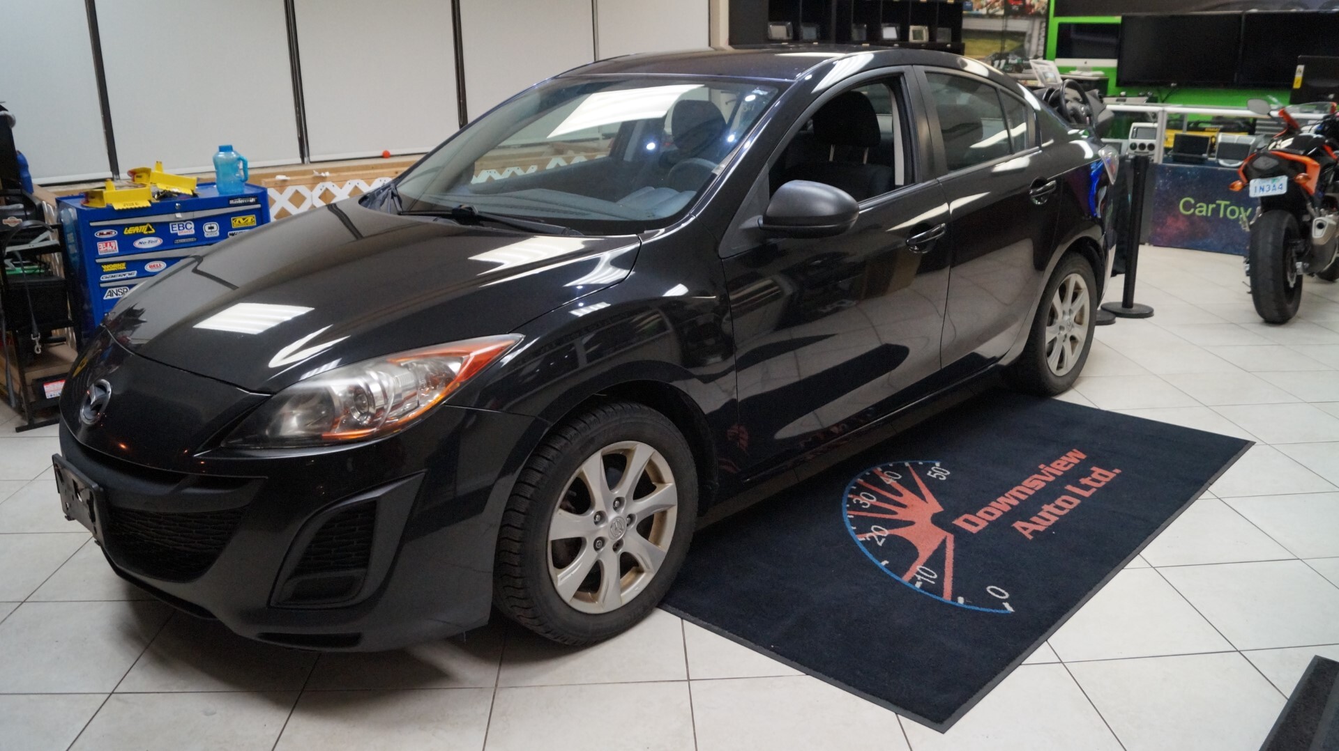 2011 Mazda Mazda3 AUTO! LOADED! BT! ALLOYS! SAFETY AVAILABLE!