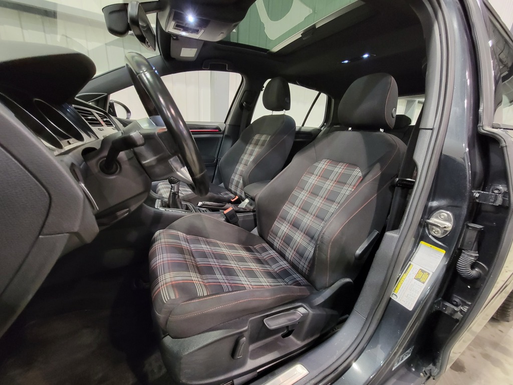 Volkswagen Golf GTI 2015 Climatisation, Jantes aluminium, Régulateur de vitesse, Bluetooth, Traction avant