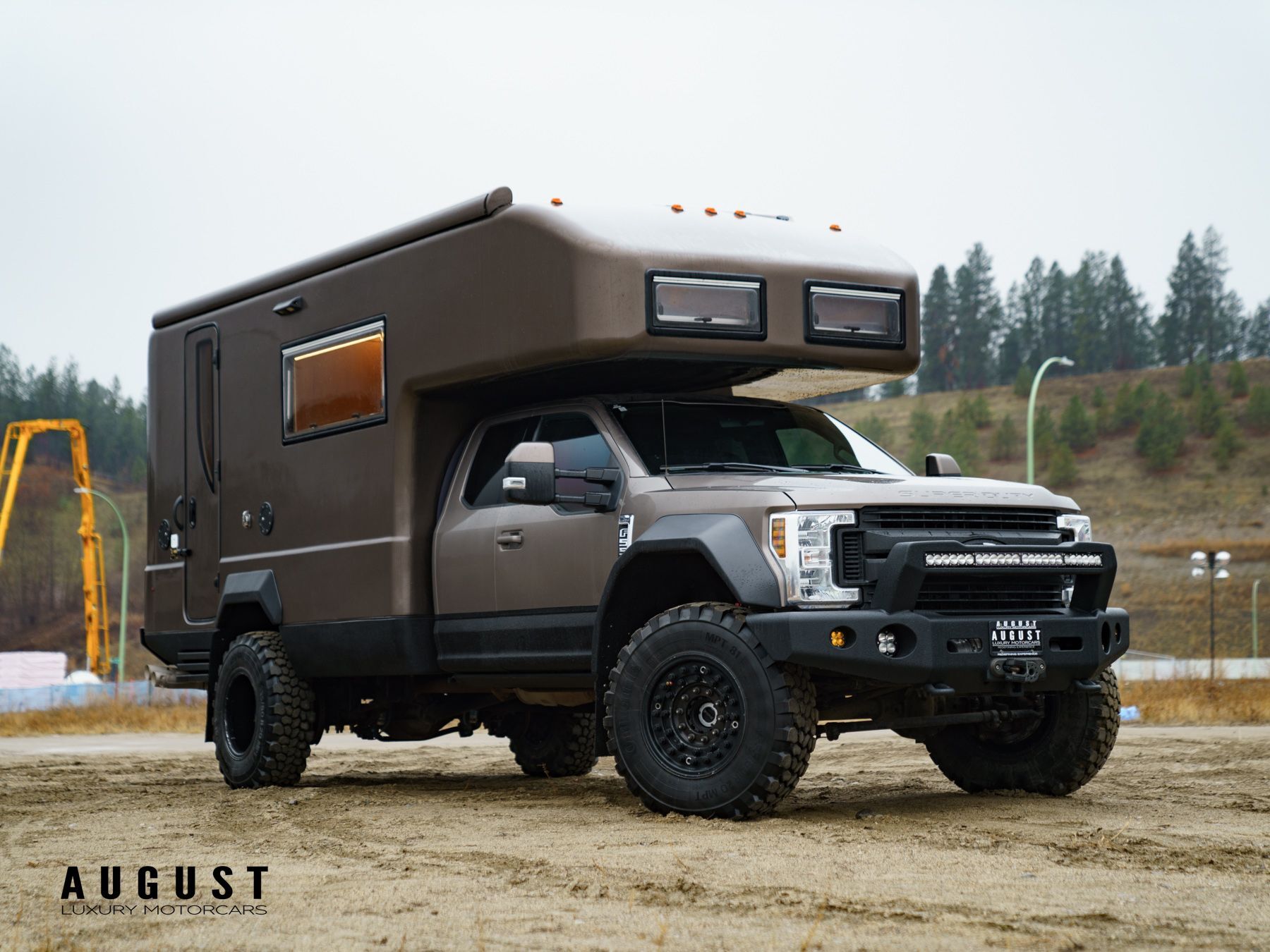 2019 Ford F-550 EarthRoamer Expedition