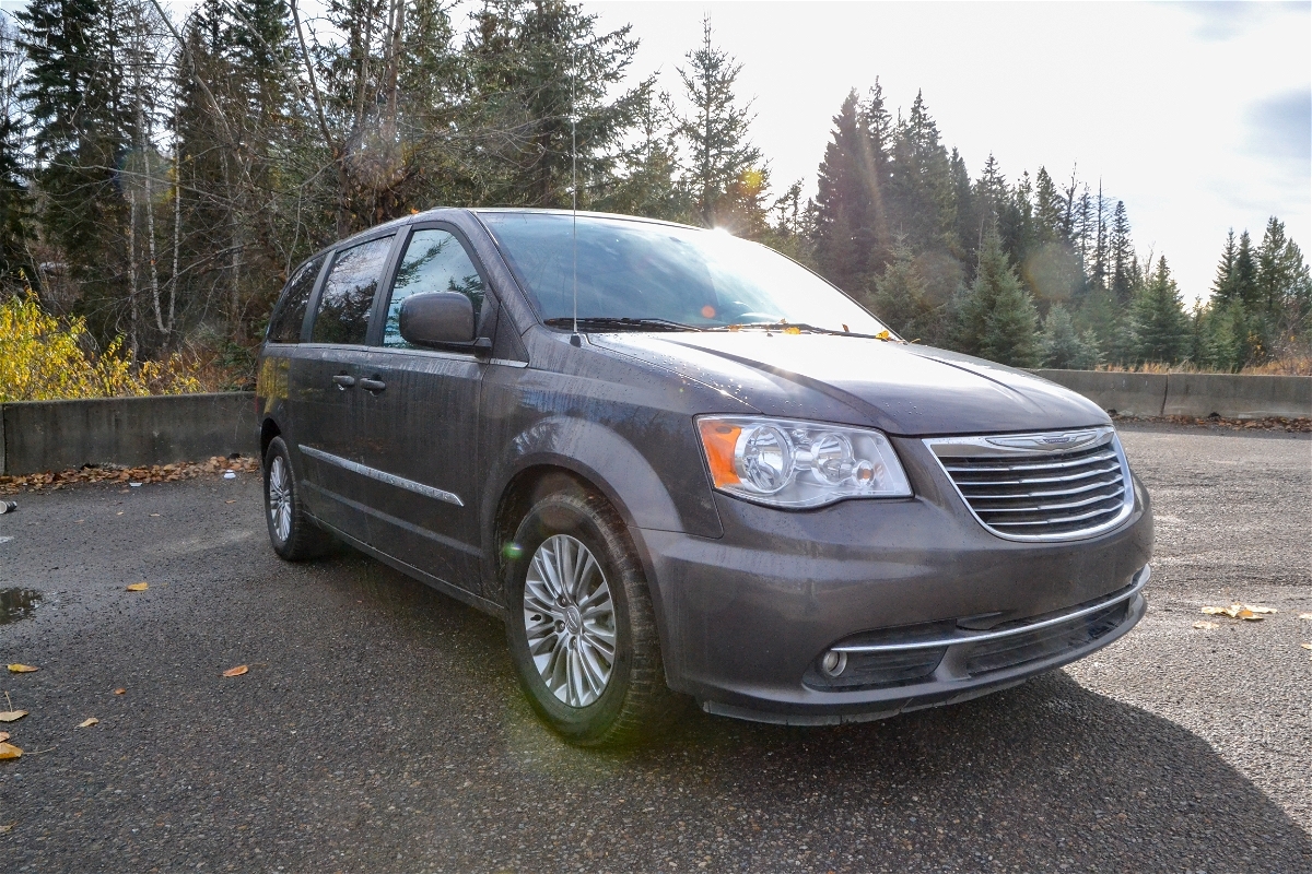 2016 Chrysler Town & Country TOURING-LX