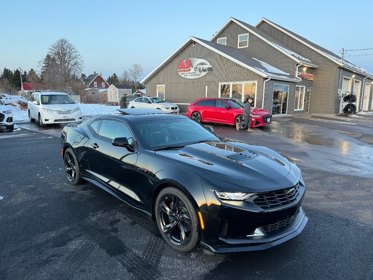 2023 Chevrolet CAMARO RS LT1 JUST LIKE NEW $187 Weekly Tax in 