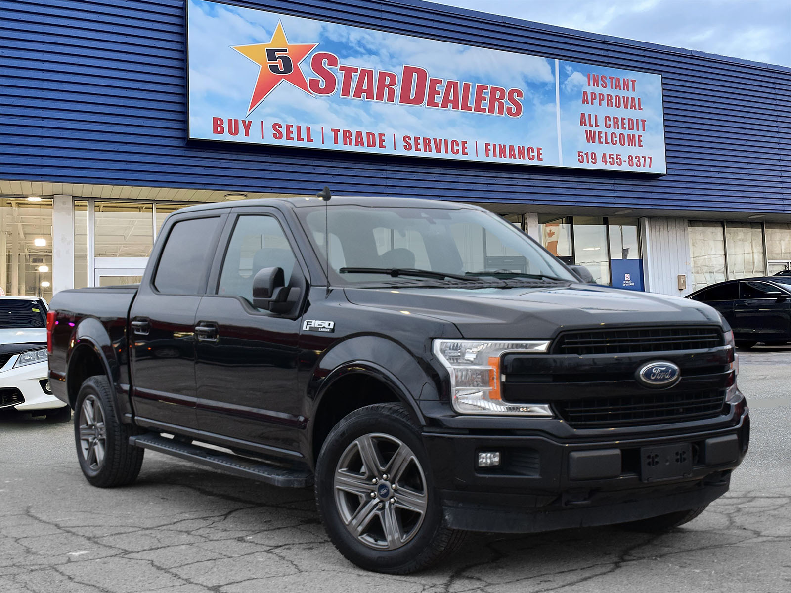 2020 Ford F-150 LARIAT 4WD NAV LEATHER LOADED WE FINANCE ALL CR.