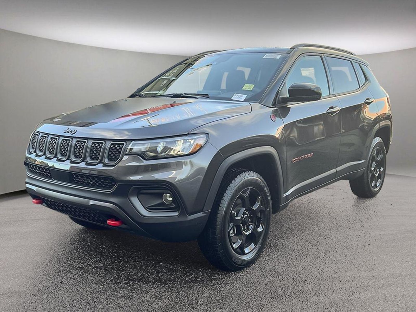 2024 Jeep Compass Trailhawk - 4X4/UCONNECT 5 NAV/PANO SUNROOF/REAR V
