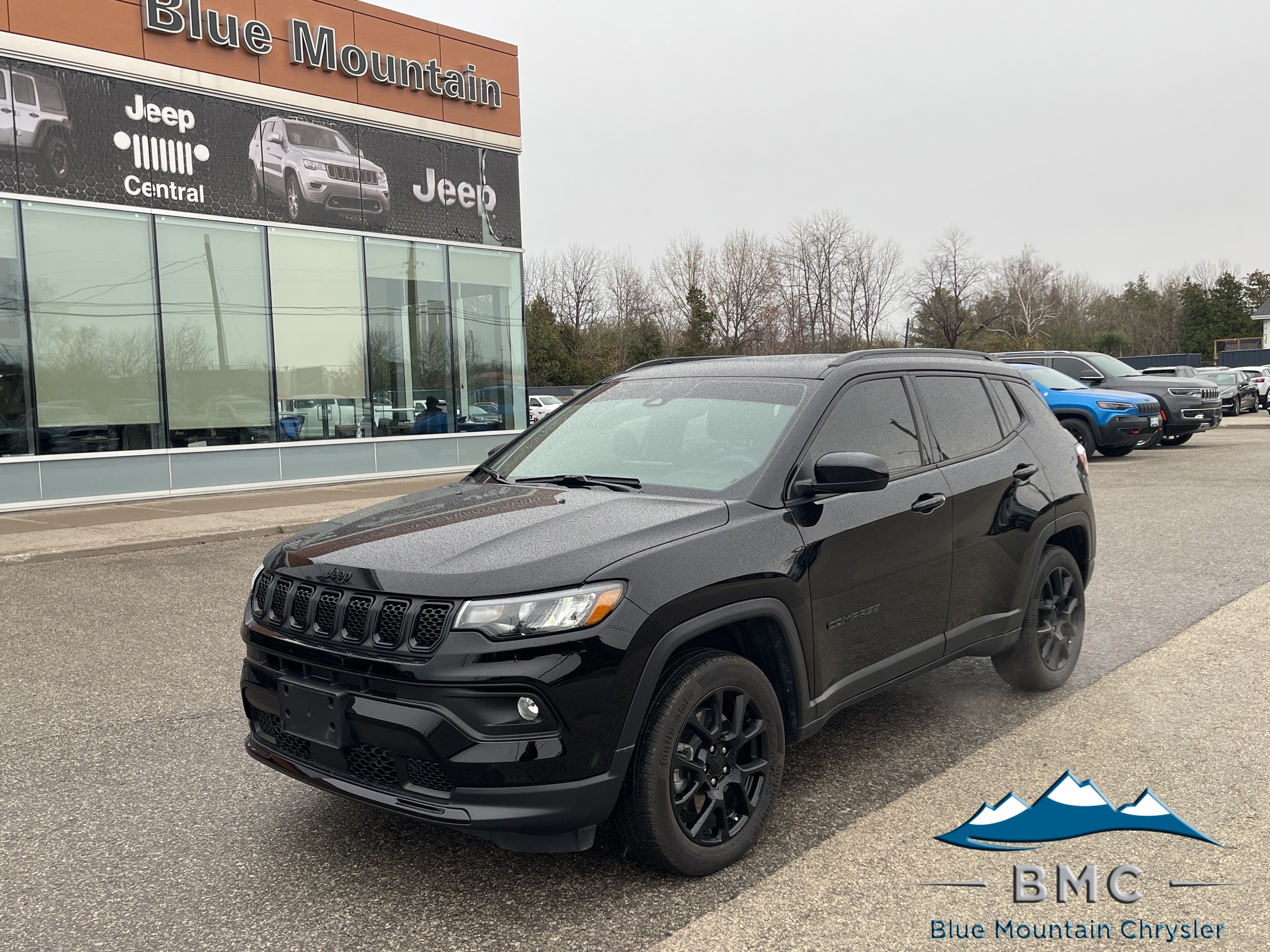 2023 Jeep Compass Altitude 4x4 | Leather | Remote start l 6.99% OAC