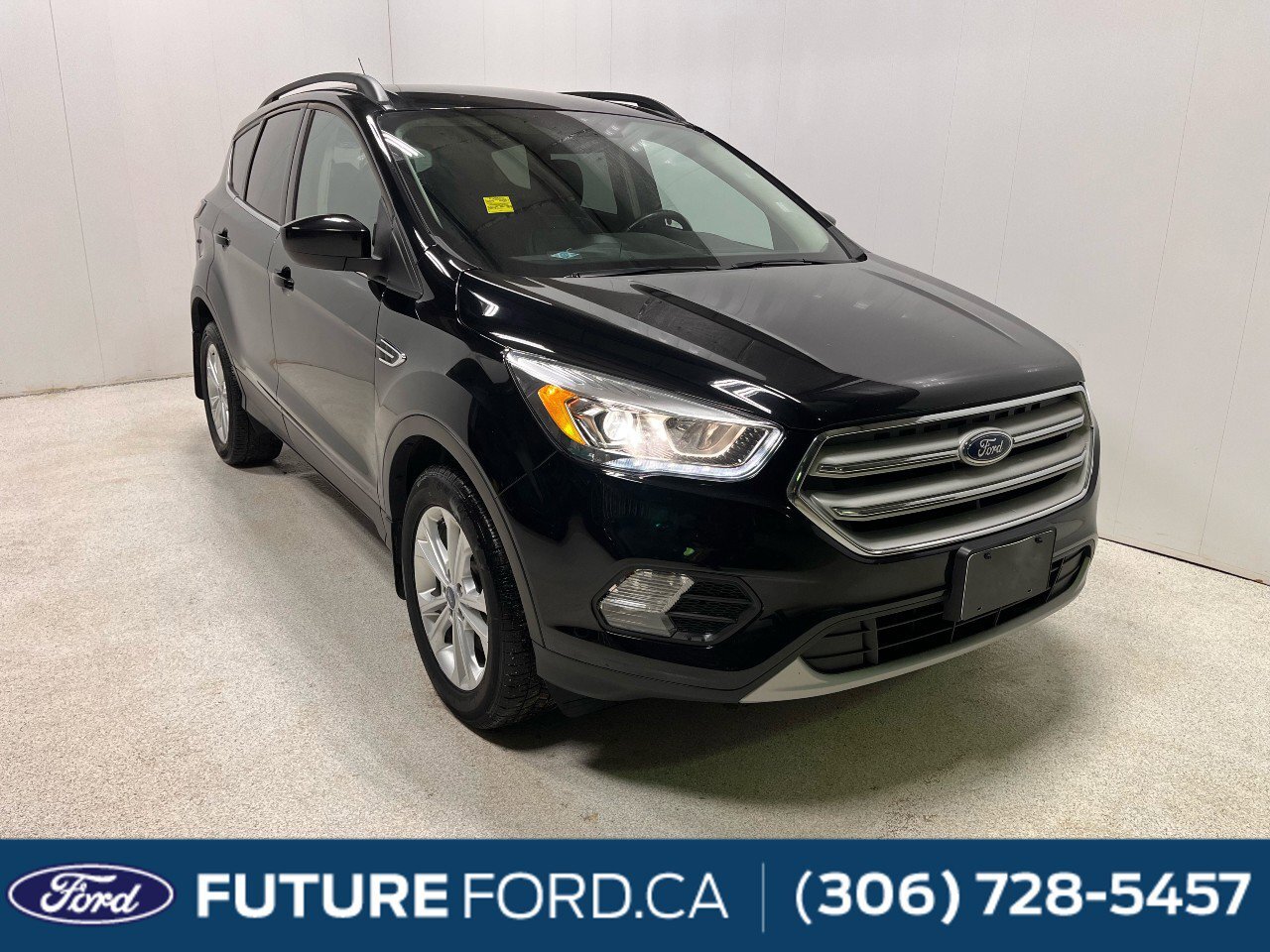 2018 Ford Escape SEL | REVERSE CAMERA SYSTEM | NAVIGATION | HEATED 