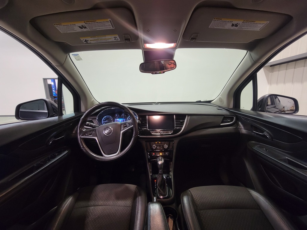 Buick Encore 2020 Climatisation, Mirroirs électriques, Sièges électriques, Vitres électriques, Régulateur de vitesse, Intérieur cuir, Verrouillage électrique, Bluetooth, caméra-rétroviseur
