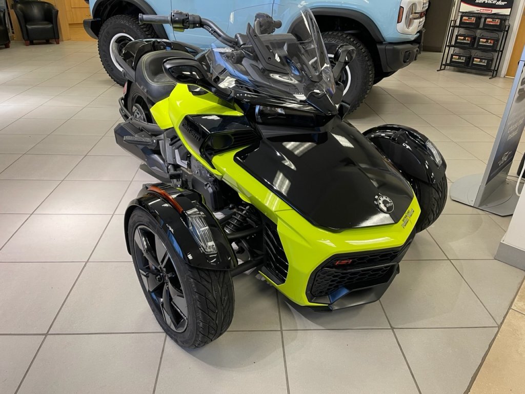 2022 Can-Am SPYDER ROADSTER F3-S 