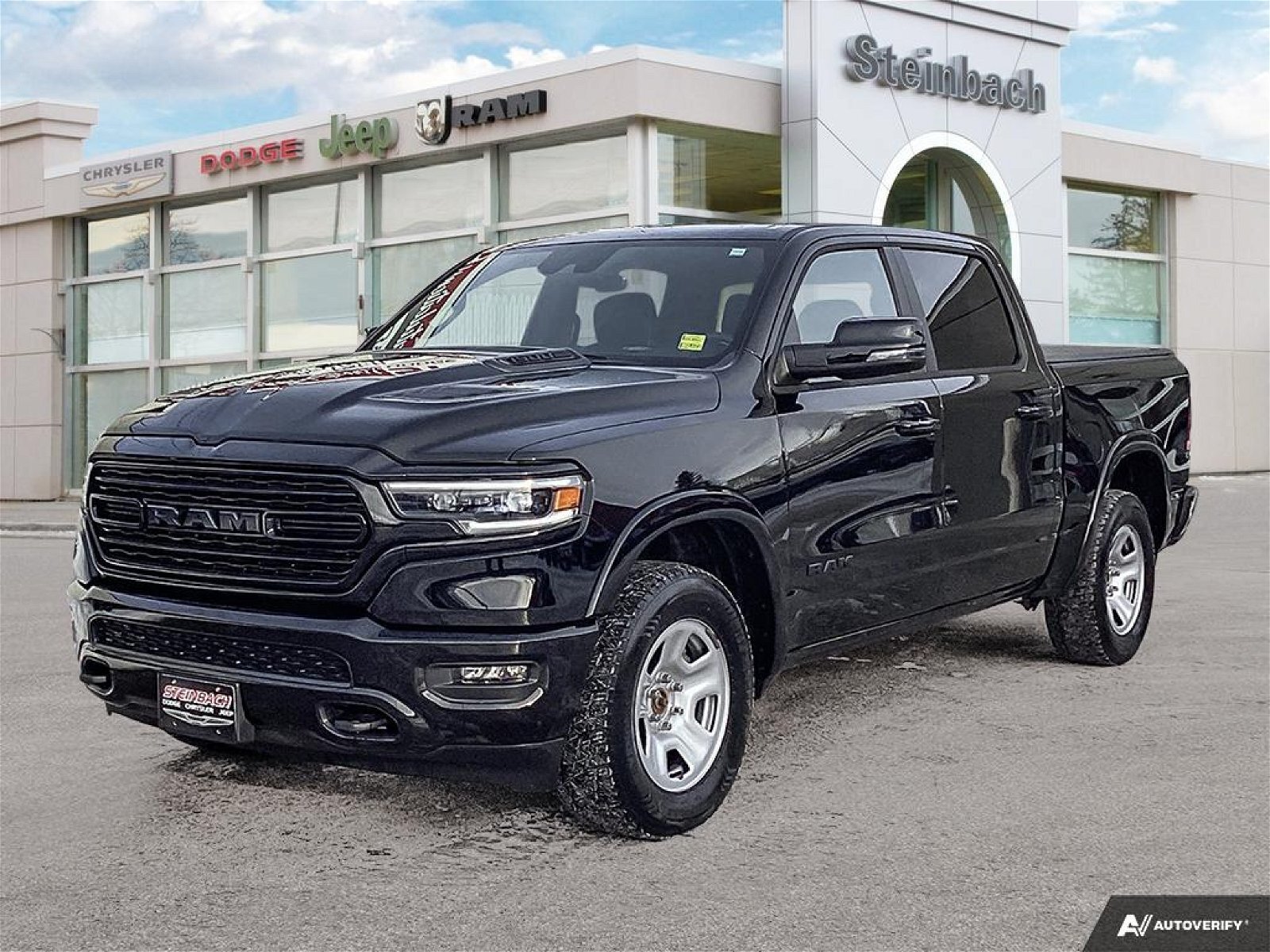 2024 Ram 1500 Limited Demo Special - Includes Winter Tires & Rim