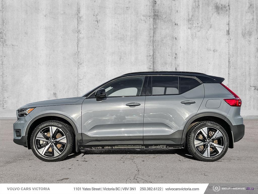 2022 Volvo XC40 Recharge Plus FULLY ELECTRIC PST EXEMPT! ONE OWNER