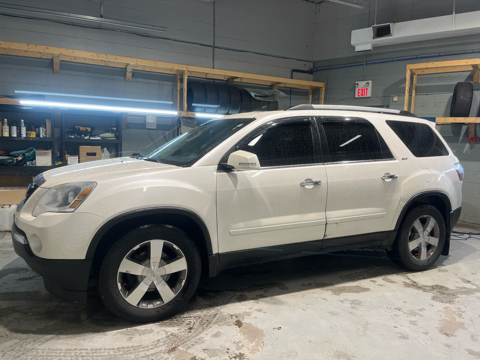 2011 GMC Acadia *** AS-IS SALE *** YOU CERTIFY & YOU SAVE!!! *** 7