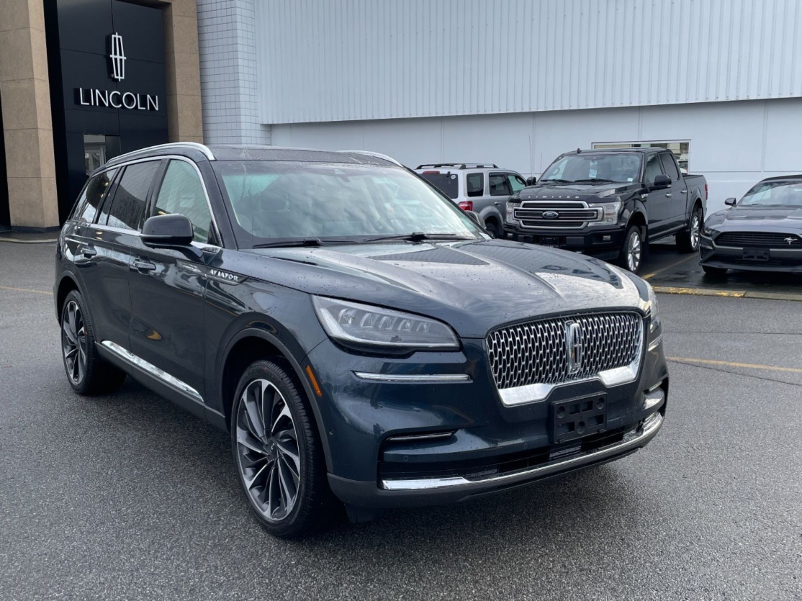 2023 Lincoln Aviator RESERVE AWD - ACTIVE PARK ASSIST 2.0