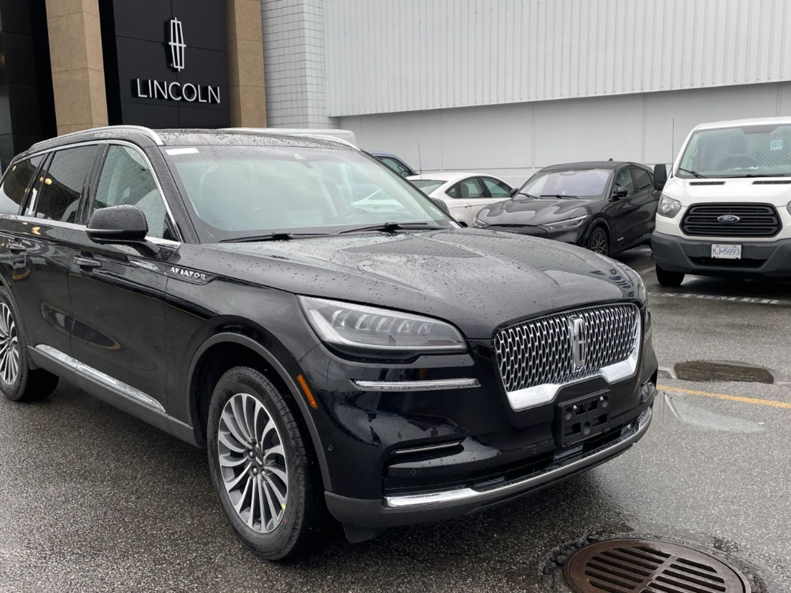 2023 Lincoln Aviator RESERVE AWD - HEATED/VENTILATED FT SEATS/ACTIVE PA