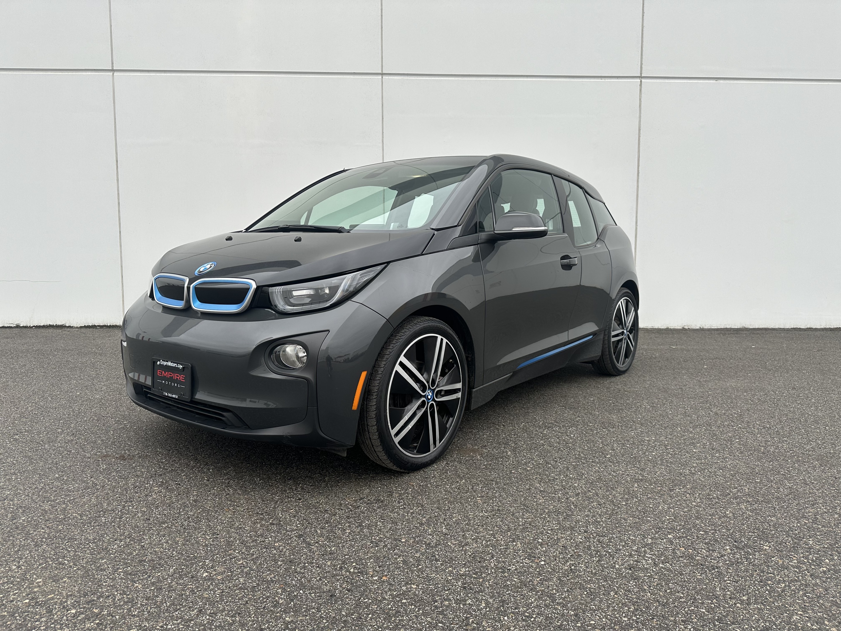 2014 BMW i3 Base w/Range Extender