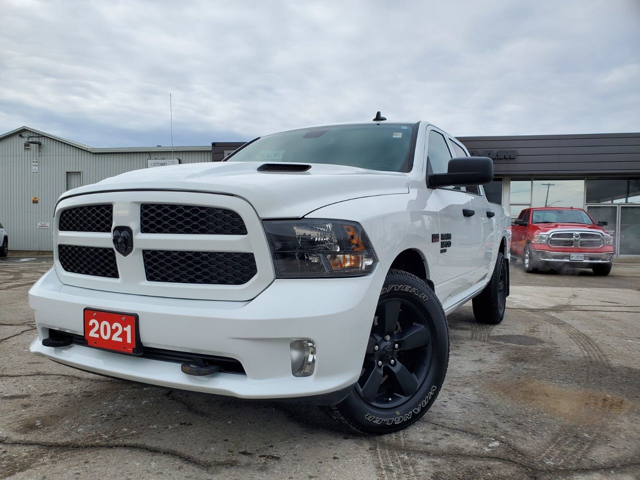 2021 Ram 1500 Classic LEATHER | HEATED SEATS | REMOTE START