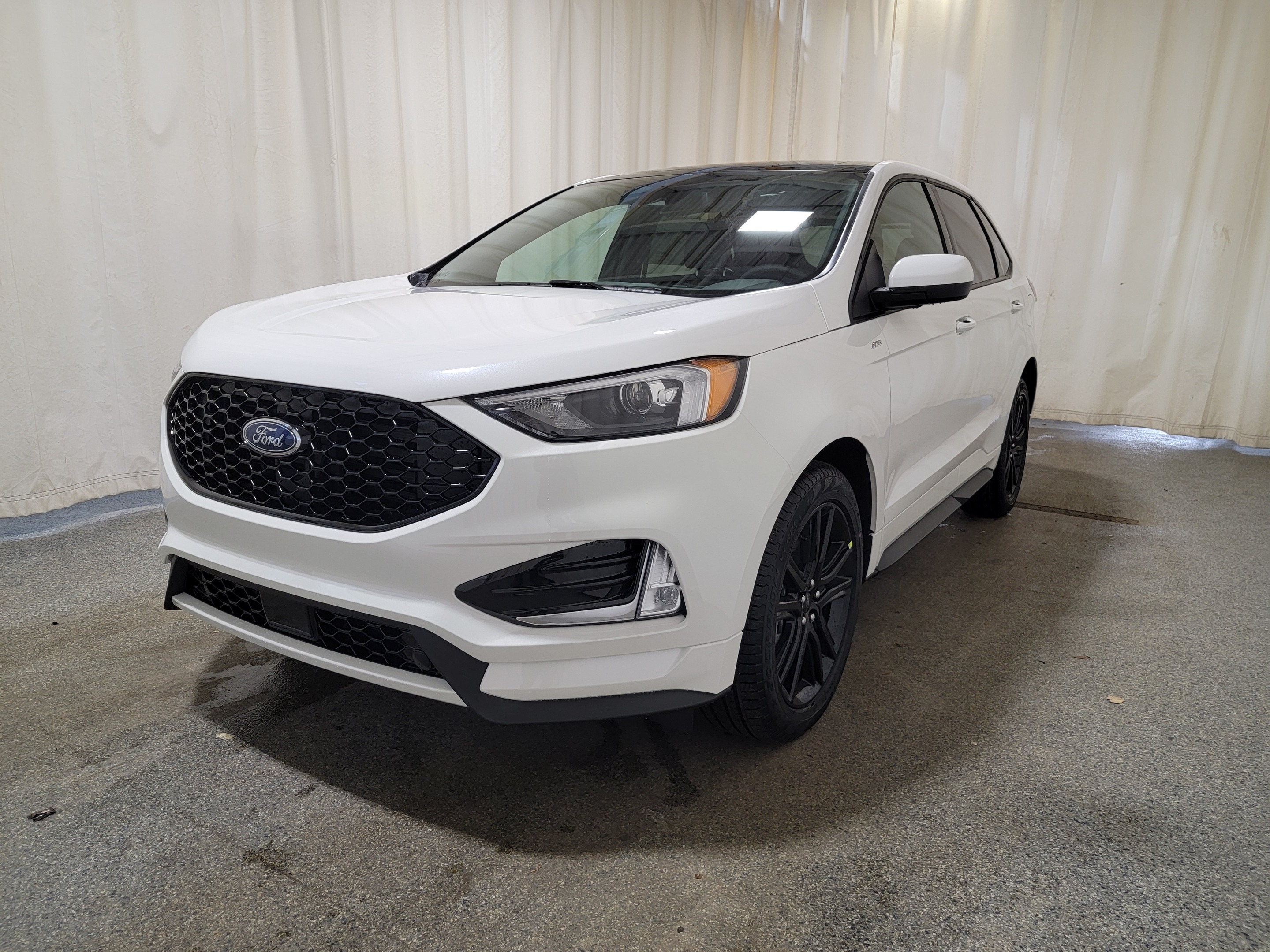 2024 Ford Edge ST LINE 250A W/ PANORAMIC ROOF