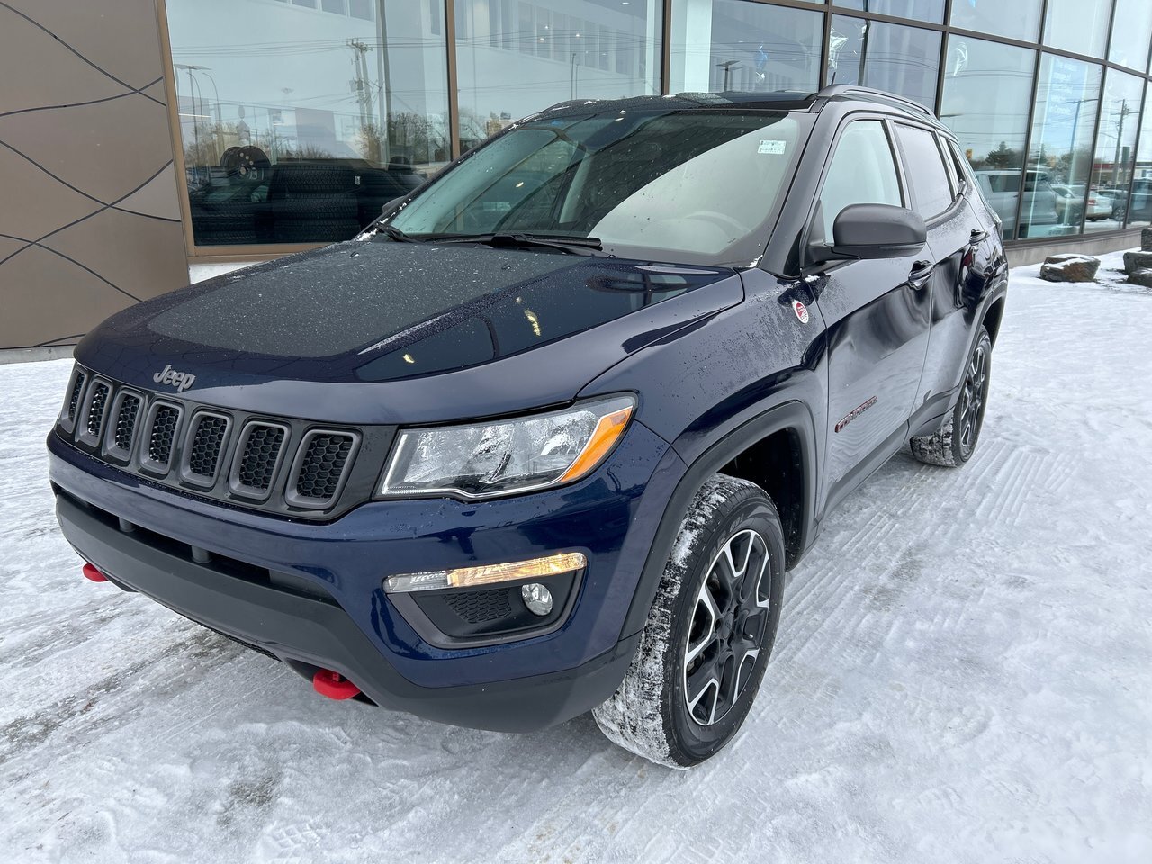 2021 Jeep Compass TRAILHAWK Heated seats, cruise, back up camera & c