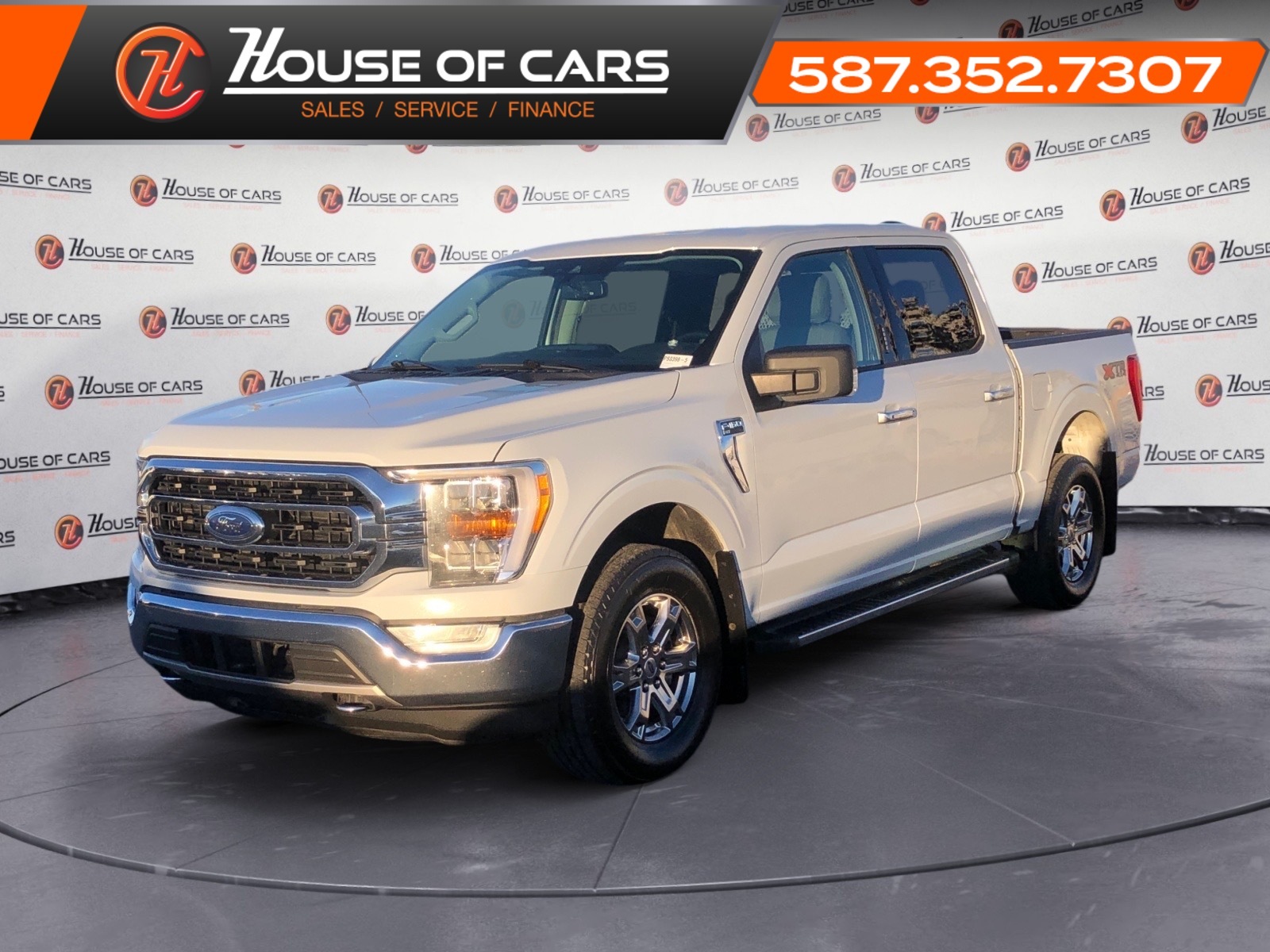 2021 Ford F-150 XLT SuperCrew / Heated seats / Back up cam
