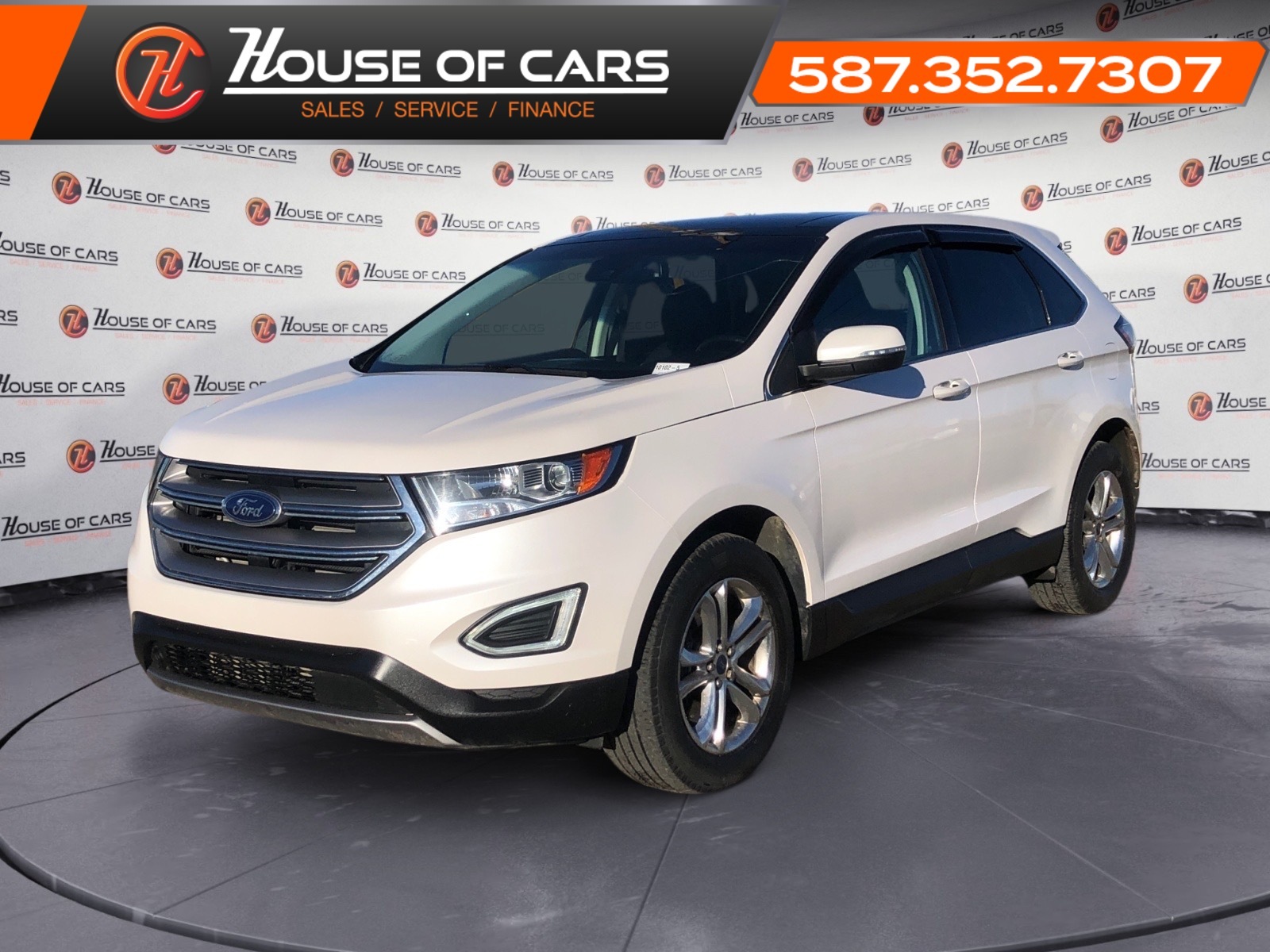 2018 Ford Edge SEL / Leather / Back up cam / Sunroof