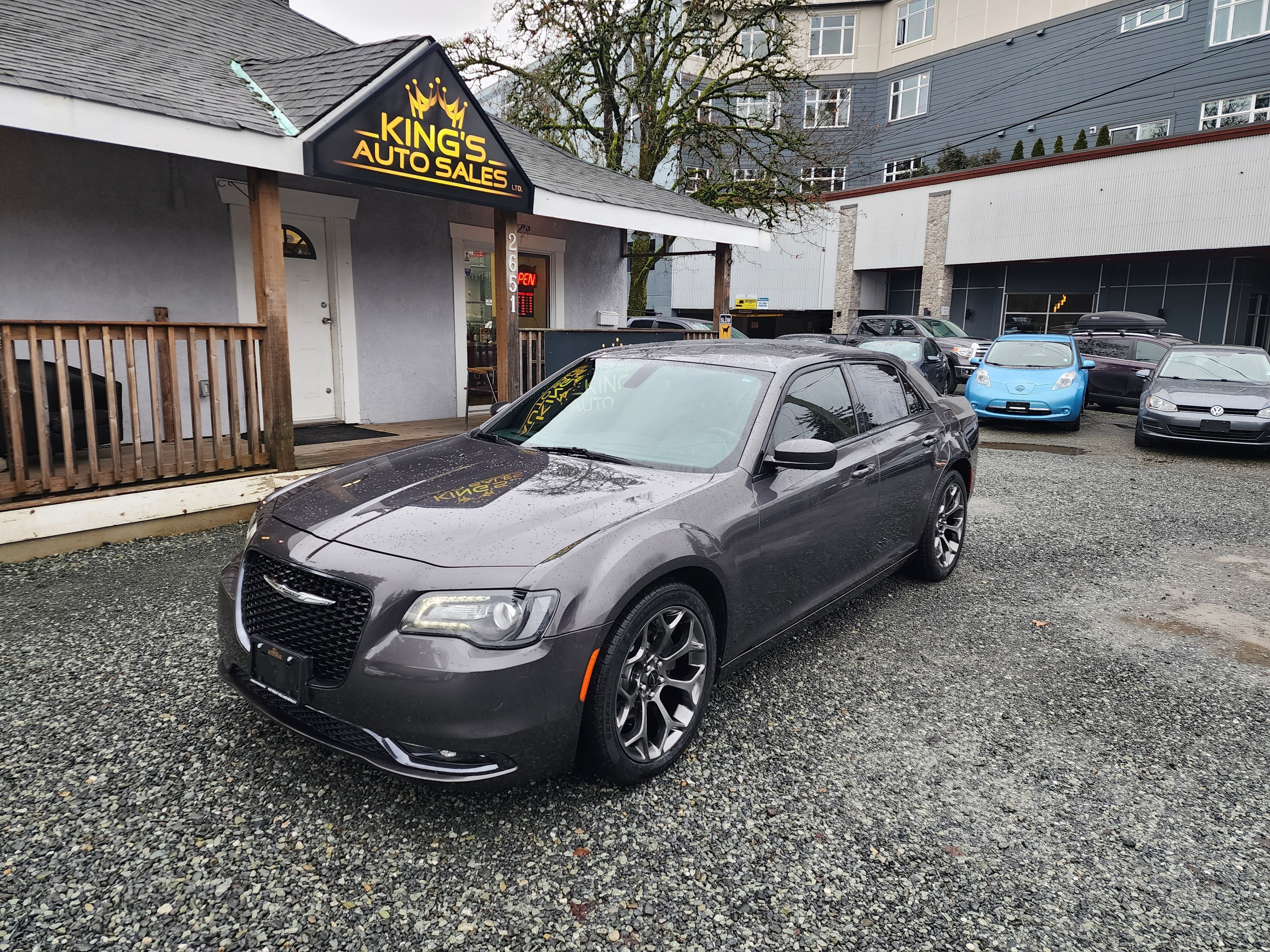 2017 Chrysler 300 4dr Sdn 300S RWD, Leather, Bluetooth, Beats Sound