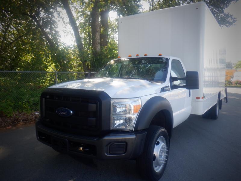 2015 Ford F-550 16 foot Cube Van  with Power Tailgate
